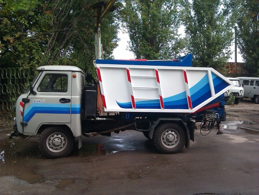 Multi-Functional Combined Machine "Chistik" MKM-1904-08