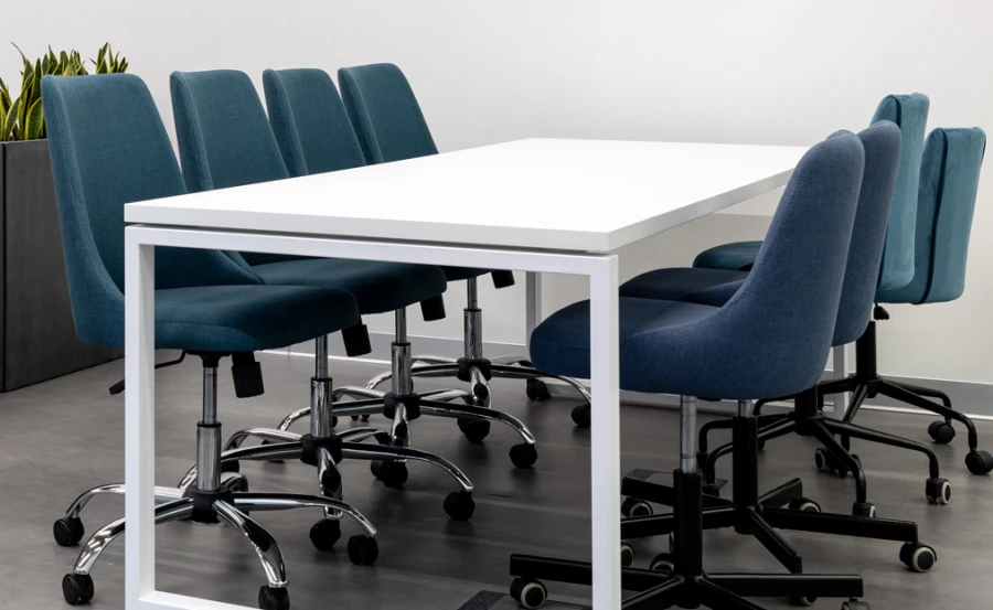 طاولة اجتماعات مع 12 كرسي MGS3.114