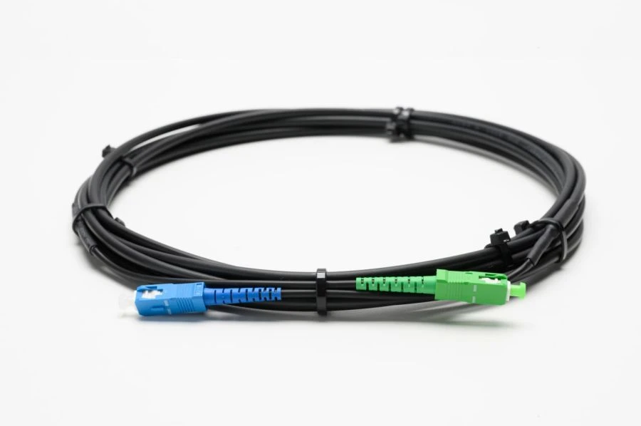 كابل بATCH البصري FTTH (كابل توصيل بصري) خارجي 1SM OKG 1.5 kN G.652.D