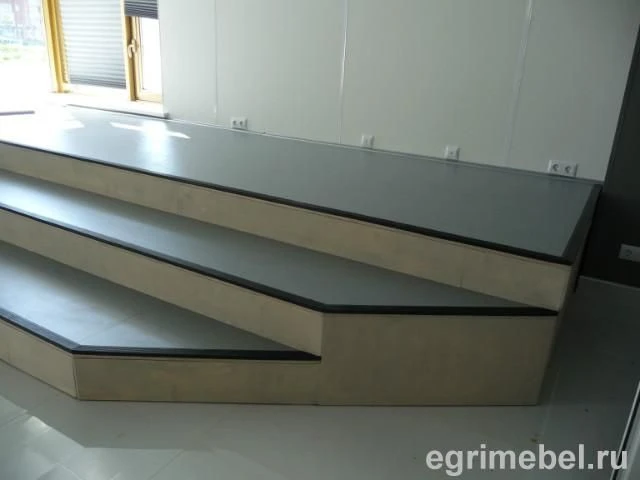 Metal Frame Amphitheater AM-1 for Commercial Use