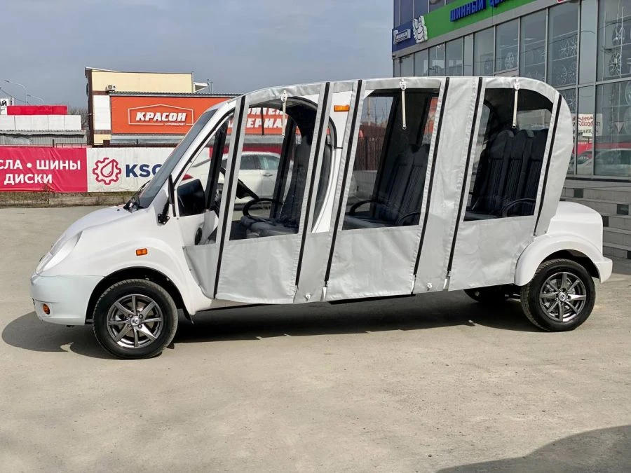 Passenger Electric Vehicle "Eltavr-Diligans" Model 2201-1