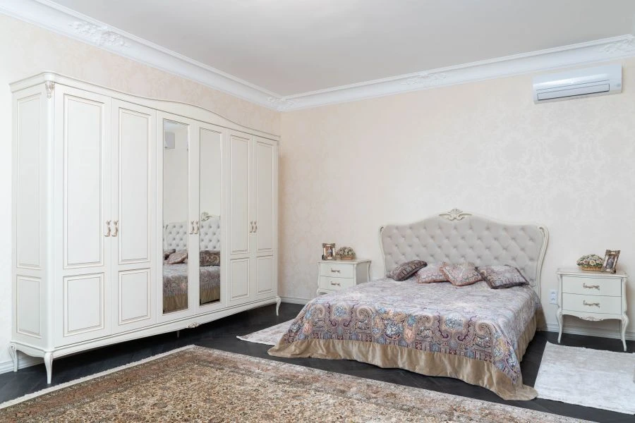 Wooden Bedroom Set Georgia