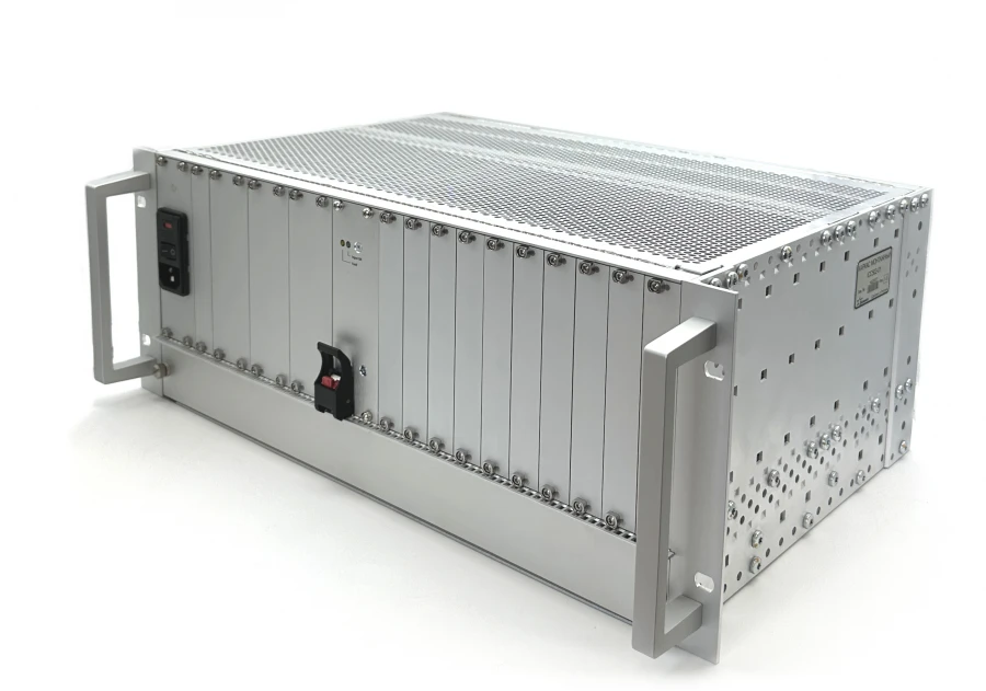 منصة الكمبيوتر 19” CompactPCI Serial ICC502
