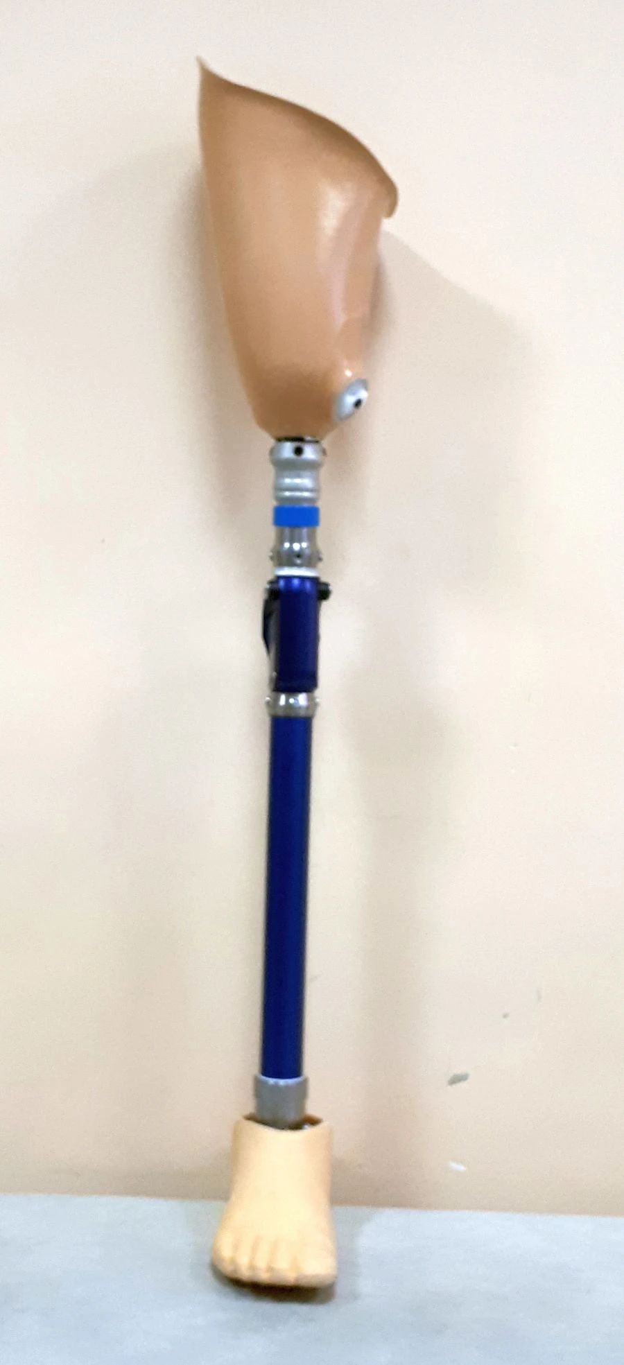 Swimming Prosthesis for Thigh Amputation PN6-M-K