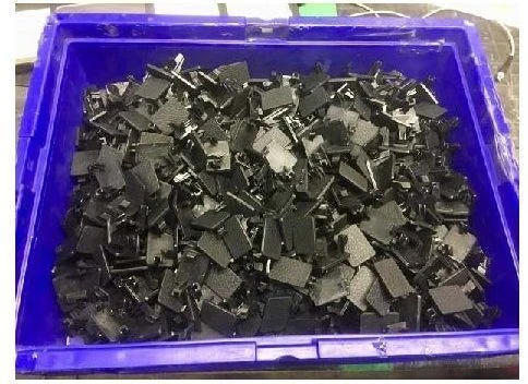 Side Sliding Door Trim Mounting Plug K0