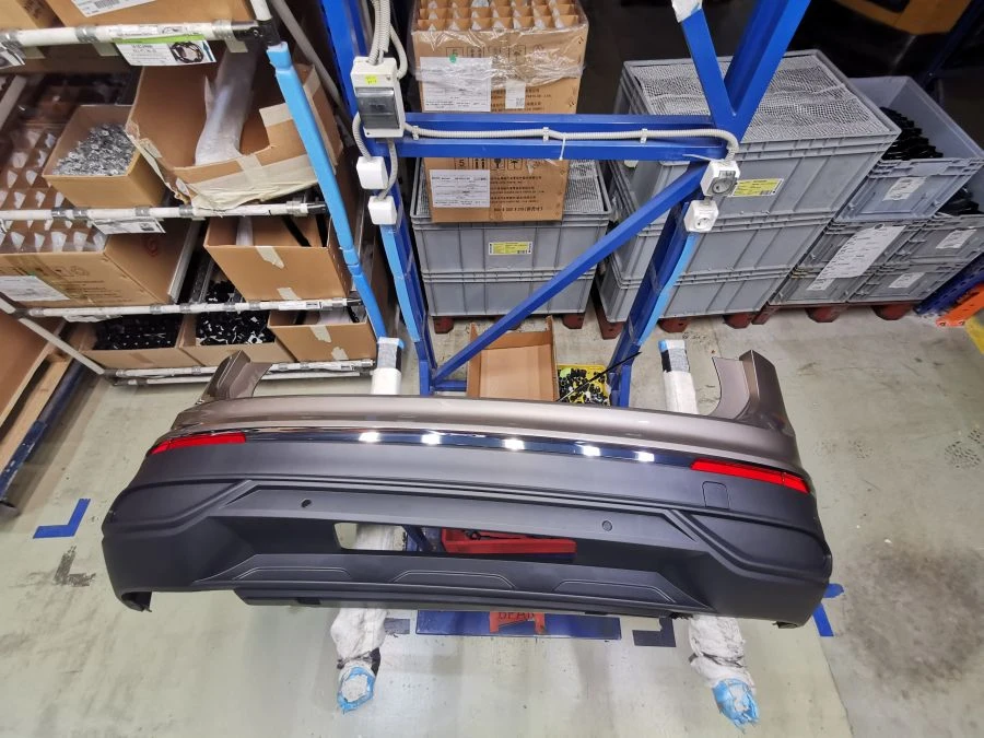 سبويلر خلفي لـ TIGUAN PA مع PDC - موديل 5NR 807 433 9B9