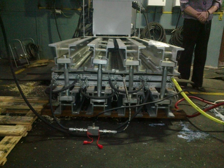 Portable Vulcanizing Press for Conveyor Belt Splicing PCT