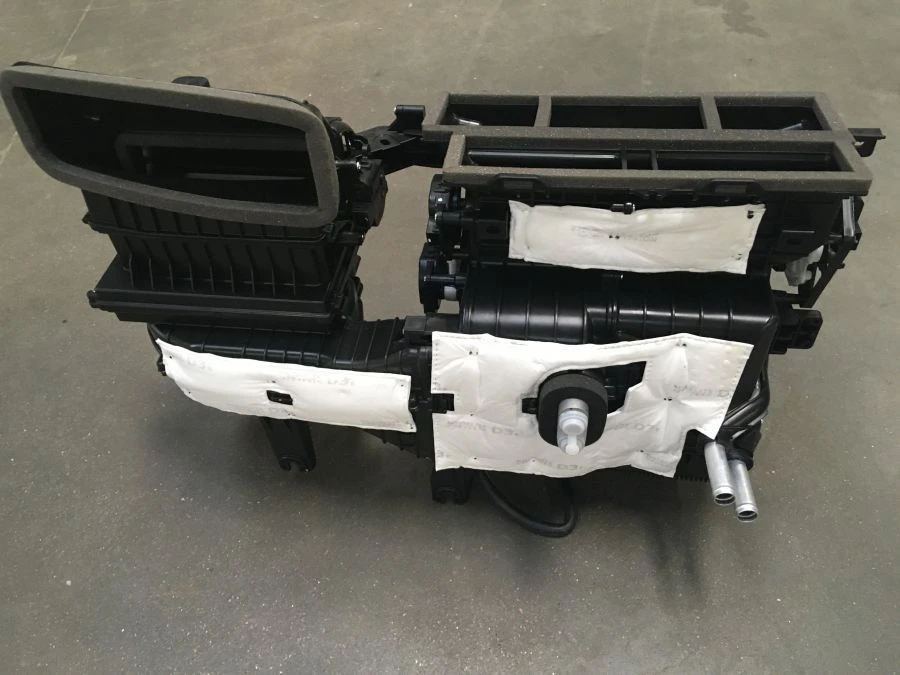 Ventilation and Air Conditioning Heating Block HCR Model 97200-H5100