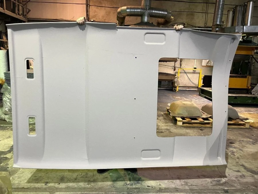 تغليف السقف الخلفي للسيارات 2217-5702042