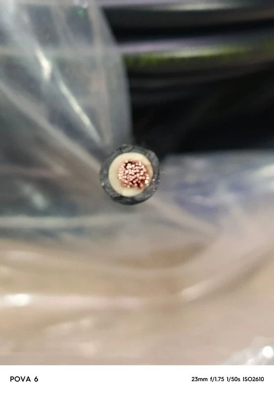 سلك معزول من اللدائن الحرارية للمركبات المتحركة