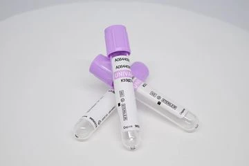 Vacuum tube for venous blood collection "UNIVAC®" with anticoagulant K3 EDTA. Tube size 13x100. Blood collection volume 4 m