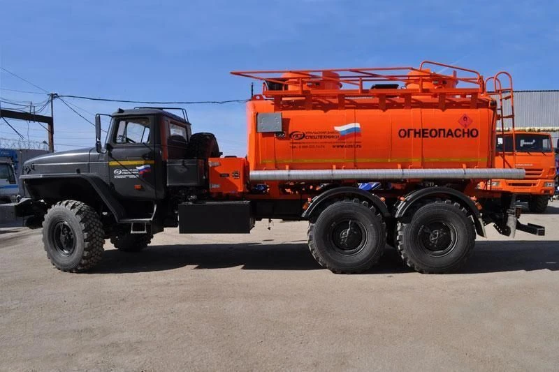 Fuel Dispenser Truck UZST Type UZST01 Modification 6619