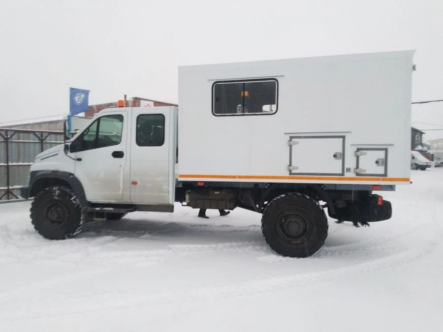 Mobile Auto Workshop 2790G on GAZ Chassis C4 - Model 2790G-08