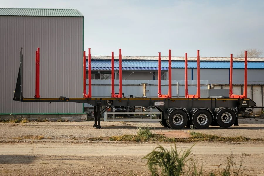 مقطورة نقل الأخشاب القابلة للسحب أو الثابتة SAV 93183C