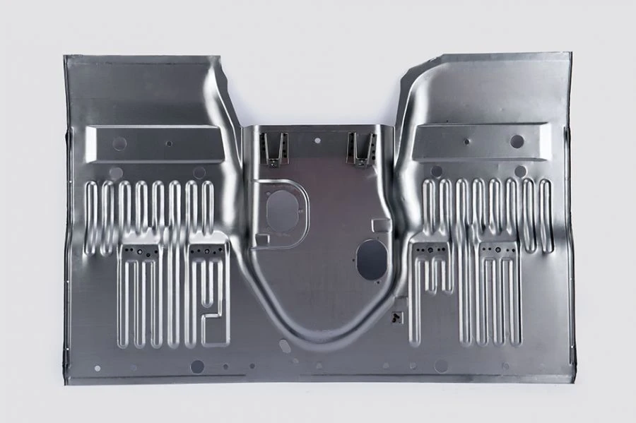 لوحة الأرضية الأمامية لسيارة UAZ Profi 4x4، كابينة مفردة، موديل 236300510001420