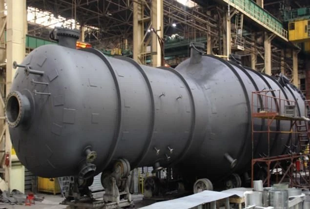 أعمدة التقطير لأنظمة التقطير والامتصاص