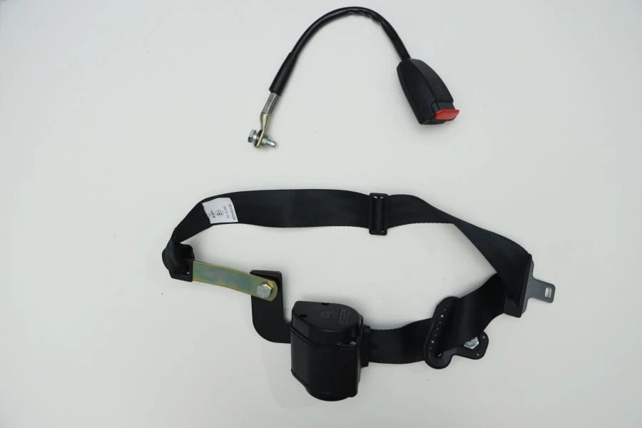 حزام الأمان ثلاثي النقاط للسائق - IShGA.458234.064