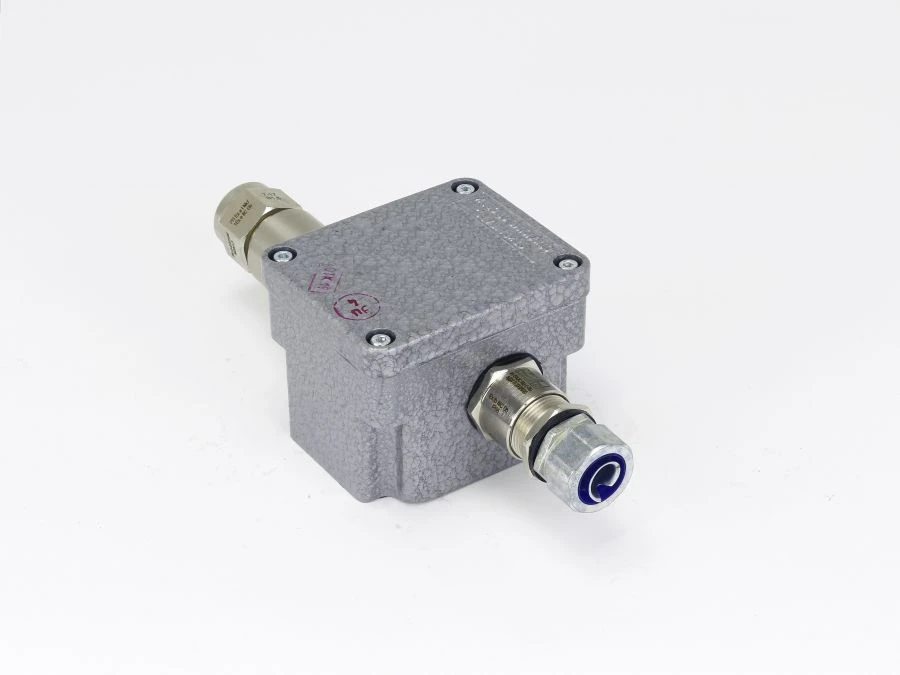 غلاف المعدات الكهربائية OЭАП-1.2