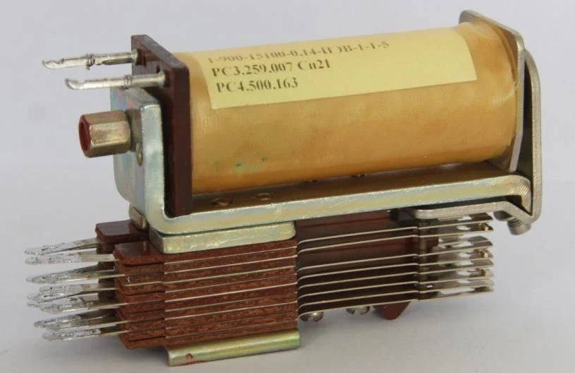 Non-Hermetic Electromagnetic Relay RKN