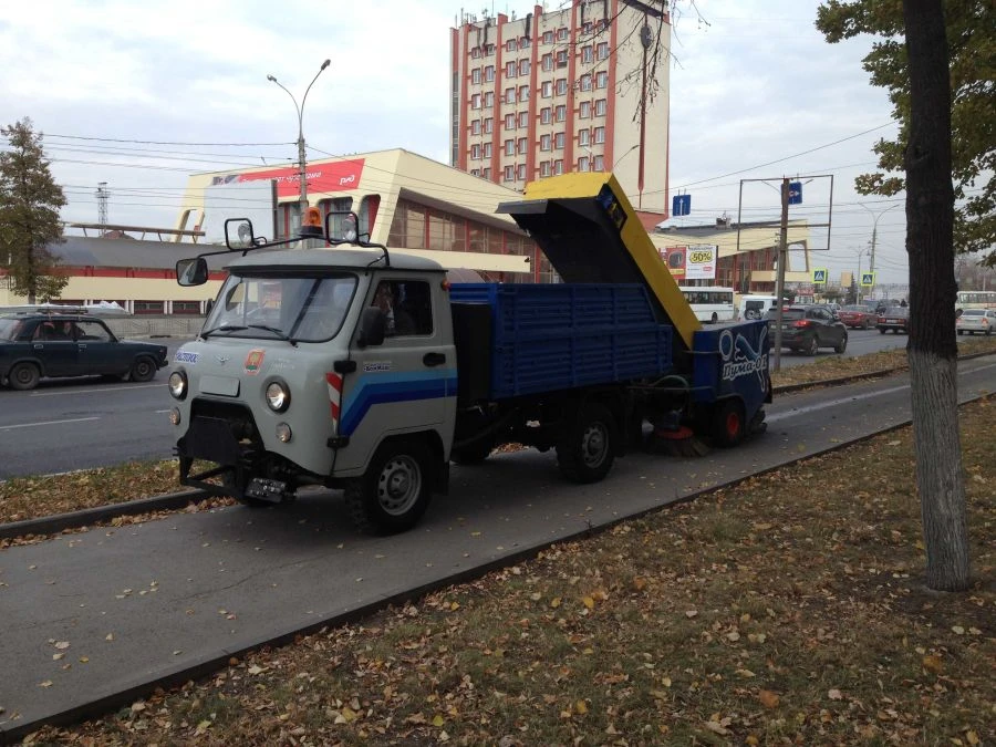 Multifunctional Combined Machine "Chistik" MKM-1904-23 with Attachments