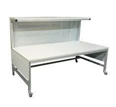 طاولة التعبئة الخشبية المخصصة