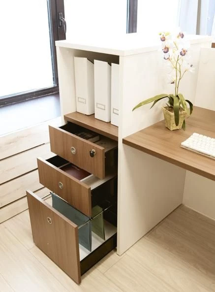 بروفيكوادرو وحدة حاملة مستندات قابلة للسحب لعداد الاستقبال اليسار رقم ك.ف 420