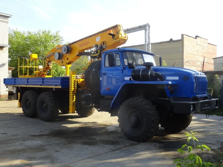 Self-Propelled Boom Lift PSS 59080S for Safe Work at Heights