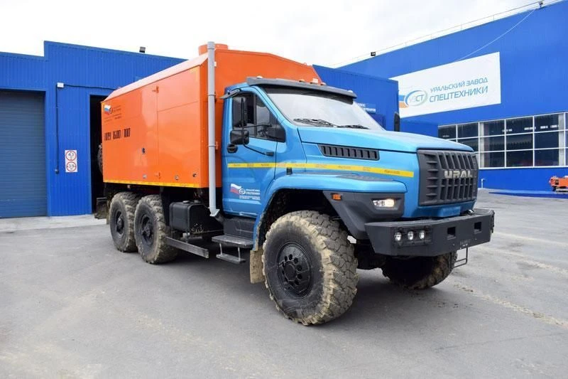 Mobile Steam Generator Installation UZST Type UZST01 Model 6890-19