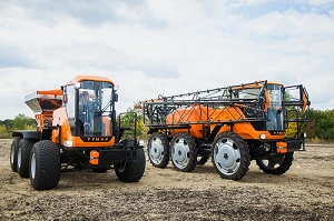 Self-Propelled Sprayer-Distributor TUMAN-3 with Interchangeable Equipment