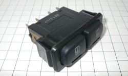 Door Control Switch for Vehicles 881.3709
