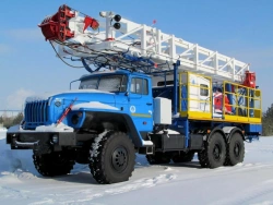APRS-40 Lifting Unit for Well Repair and Drilling on Ural-4320 Chassis