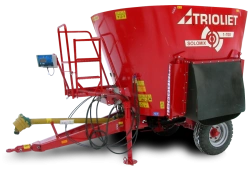 TRIOLIET Solomix 1 7 ZK Feed Mixer and Distributor