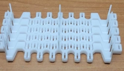 Modular Conveyor Belt ML100R POM SG 25mm (xx X xx mm; Longitudinal Separator; NYL Pin; Clips)