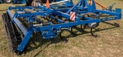 Twist 4 Cultivator - Soil Surface Processing Tool