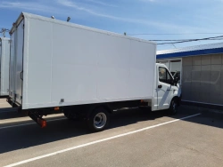 Isothermal Refrigerated Van for Food Transport - BELAVA BGSGNN