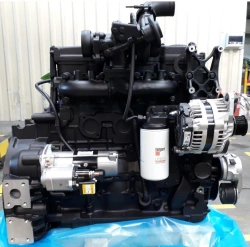Turbocharged 4-Cylinder Diesel Engine Cummins QSB4.5 90