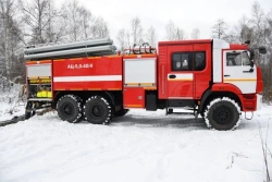 Fire Tanker Vehicle for Firefighting - AC-(5.0-9.0)-40/4, Model 58815K43118