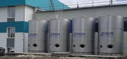 Food Storage Tank with 2000 Liters Capacity