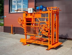 Veterinary Treatment Station for Cattle with Safe Hoof Restraint Profi-1