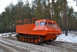 Multi-Purpose Snow and Swamp Vehicle KTM-10E