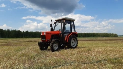 All-Terrain Tractor Uralets-254