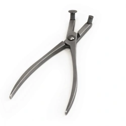 Manual Extractor for Biological Fluids from Polymer Tubes