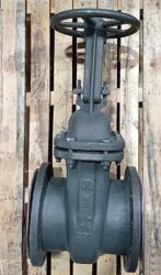 Steel Wedge Gate Valve with Rising Stem and Handwheel, PN 1.6 MPa, DN 200