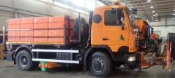 ED300M3 Combined Road Machine with De-Icing Material Distributor and Watering Equipment