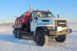 Vacuum Oil Collector AKN-10, Model 795116, Ural 4320 Chassis