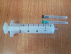 Sterile Single-Use Injection Syringe 20ml "Luer" with Needles 0.8x40; 0.7x40