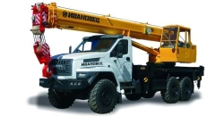 Mobile Crane KS-45717-2 with U2.65.52.000 Cabin and Modifications