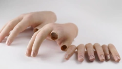 Cosmetic Finger Prosthesis PR0-P.1