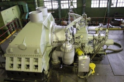 High-Pressure Turbine Cylinder Assembly with Control Valves