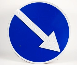 LED Traffic Sign with External Illumination SDZ 4.2.1-P-700